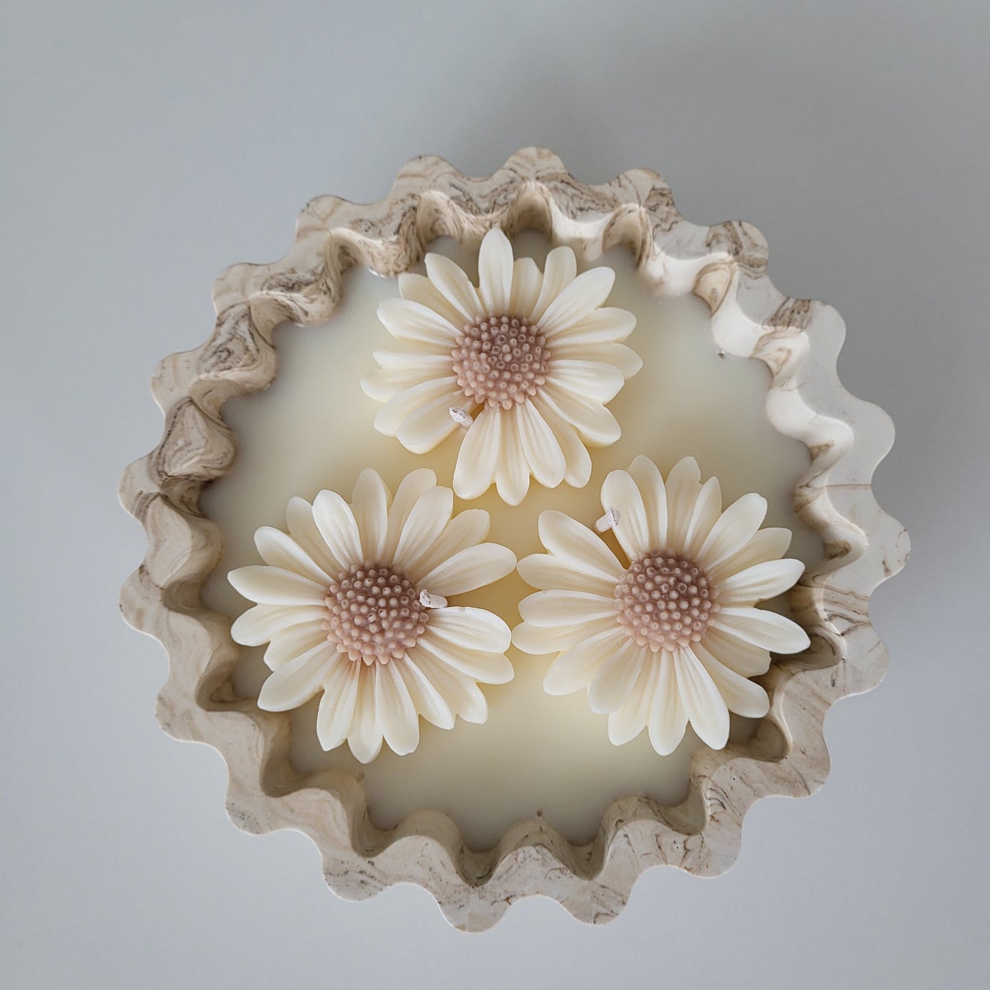 Daisy trio candle bowl