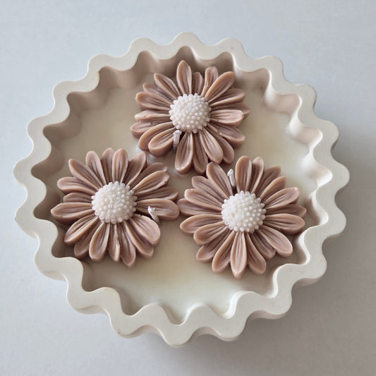 Daisy Trio Candle