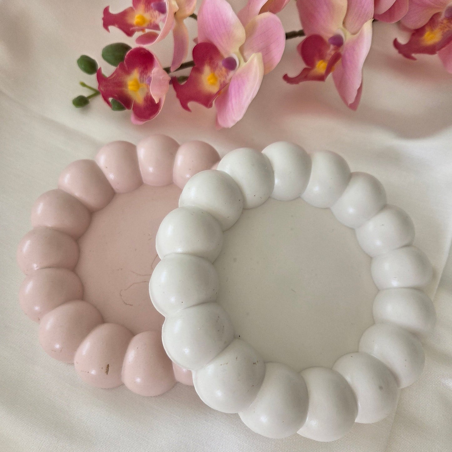 Bubble trinket tray / minimalist jewellery dish