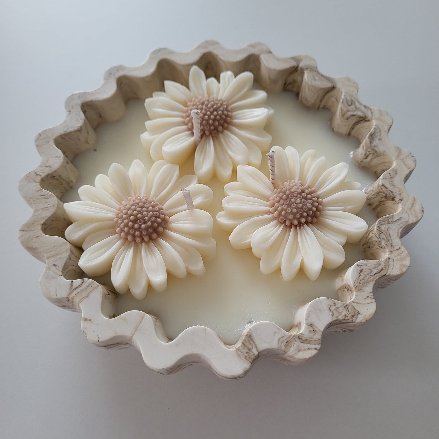 Daisy trio candle bowl