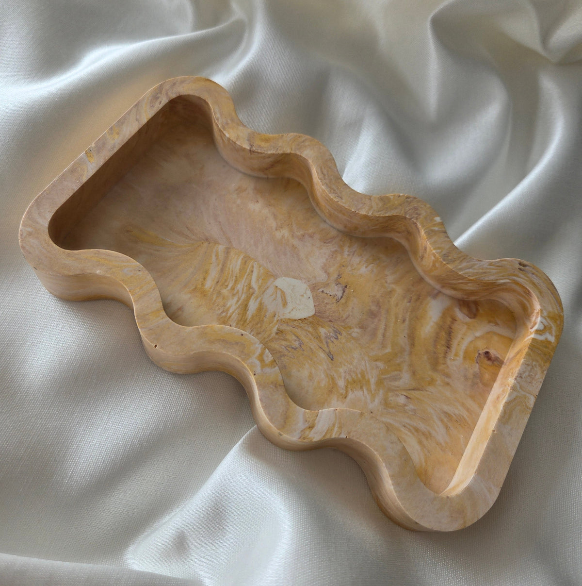 Wavy Edge Trinket Tray