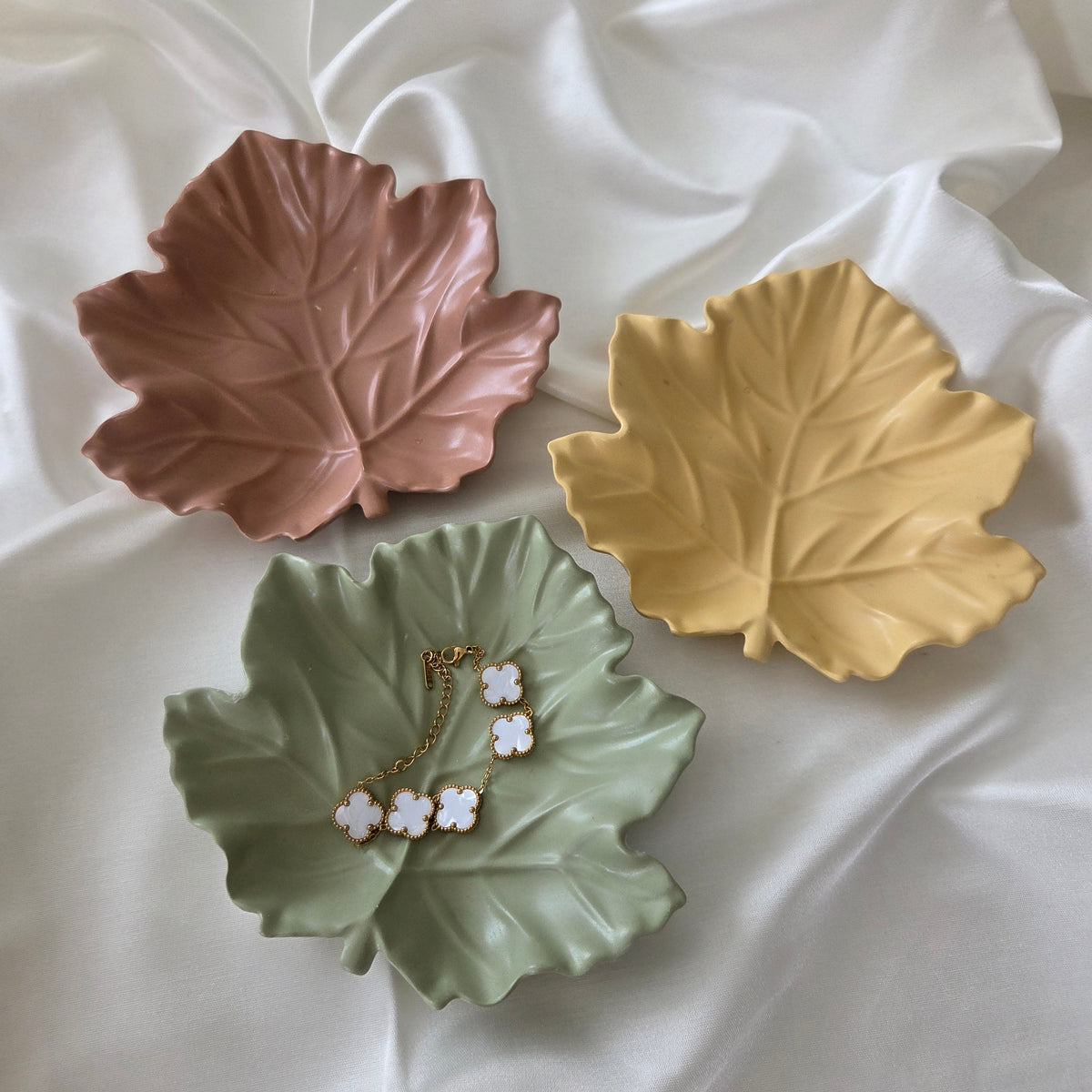 Maple leaf trinket tray