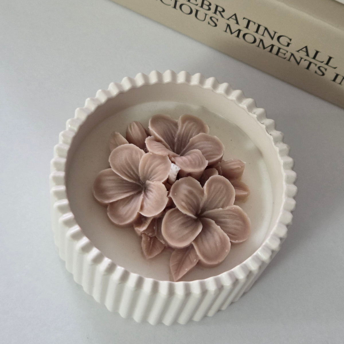 Plumeria Bloom Candle