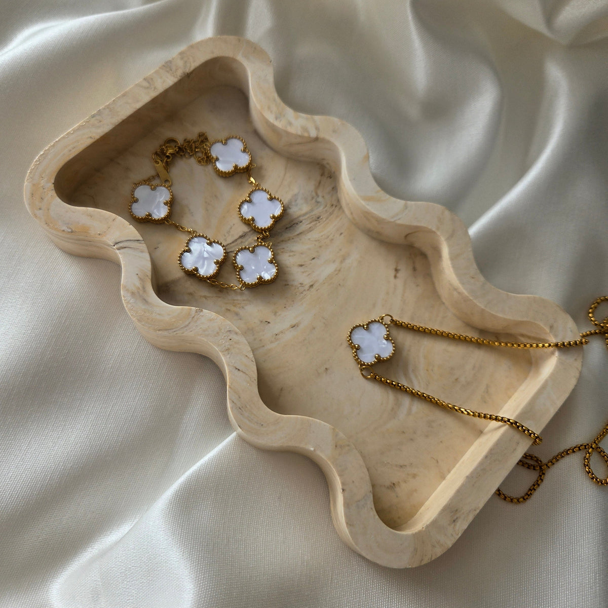 Wavy Edge Trinket Tray