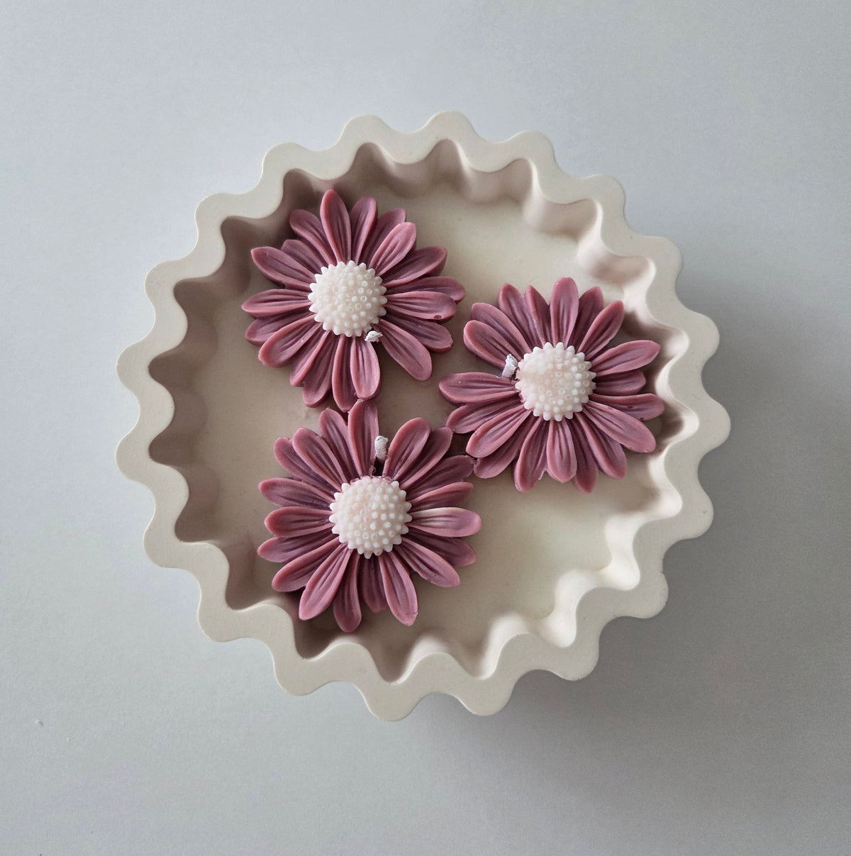 Daisy Trio Candle Bowl
