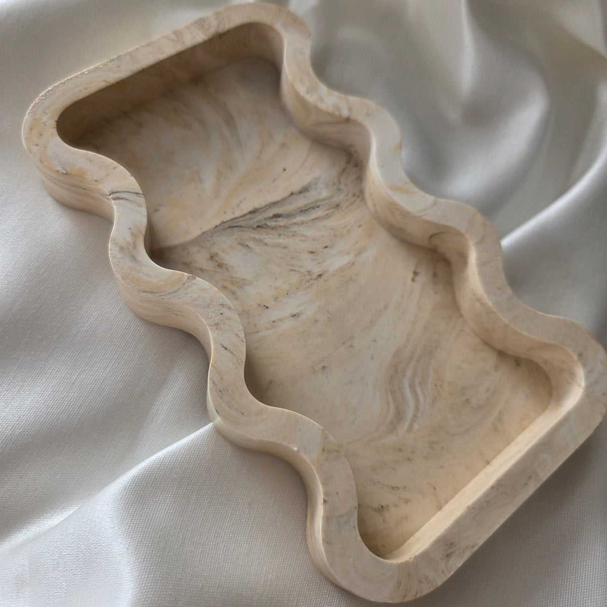 Wavy Edge Trinket Tray
