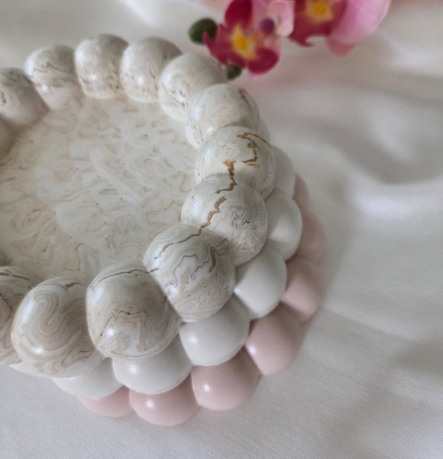 Bubble trinket tray / minimalist jewellery dish